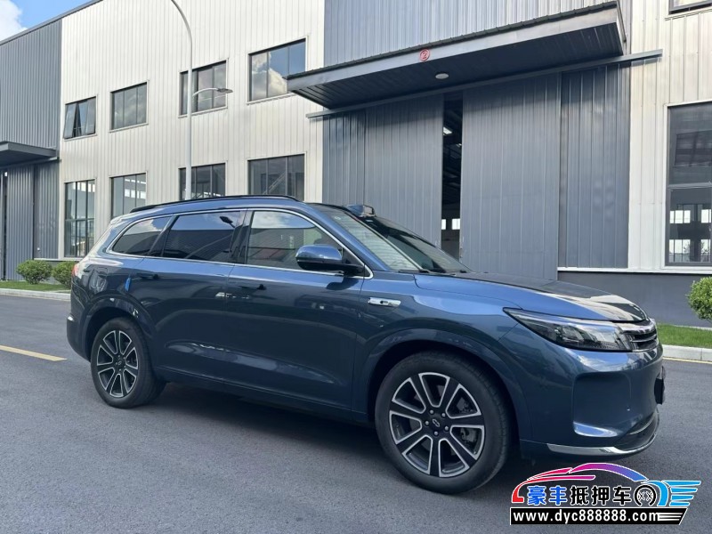 24年华为问界轿车抵押车出售