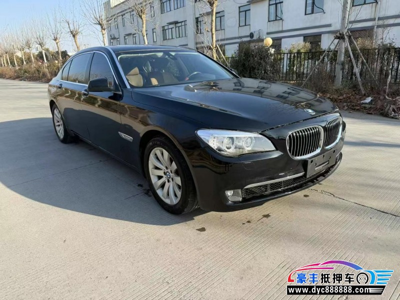 12年宝马7系轿车抵押车出售