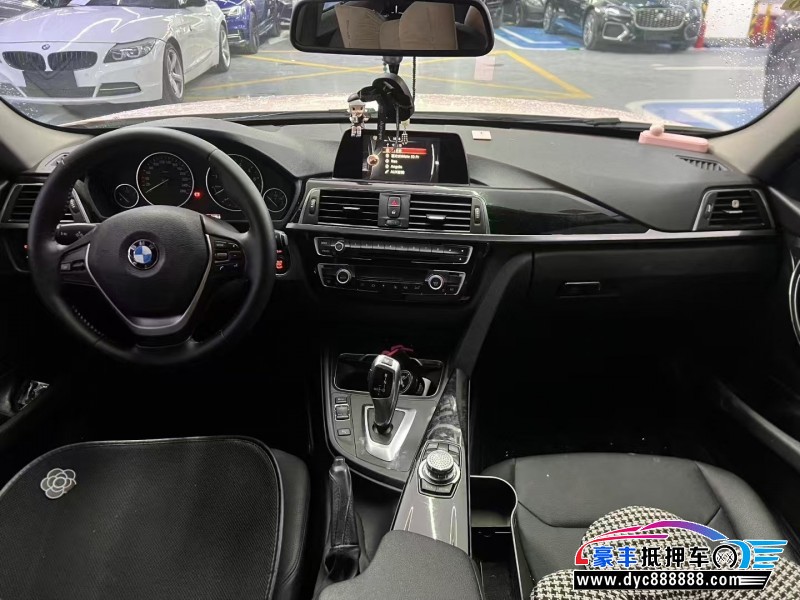 16年宝马3系轿车抵押车出售