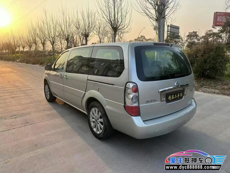 15年别克GL8MPV抵押车出售