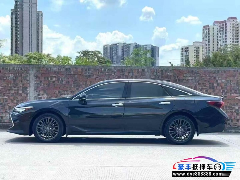 21年丰田亚洲龙轿车抵押车出售