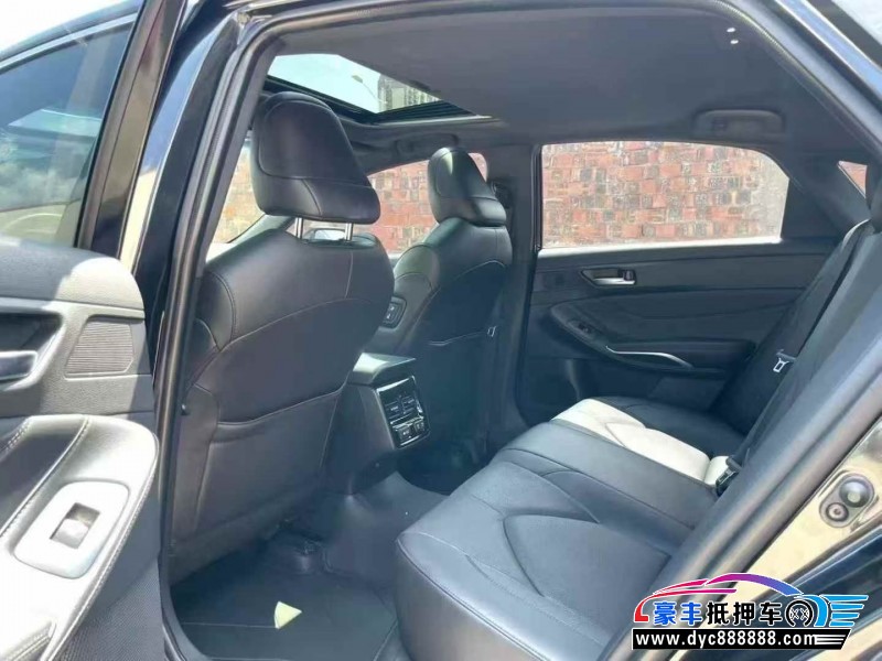 21年丰田亚洲龙轿车抵押车出售