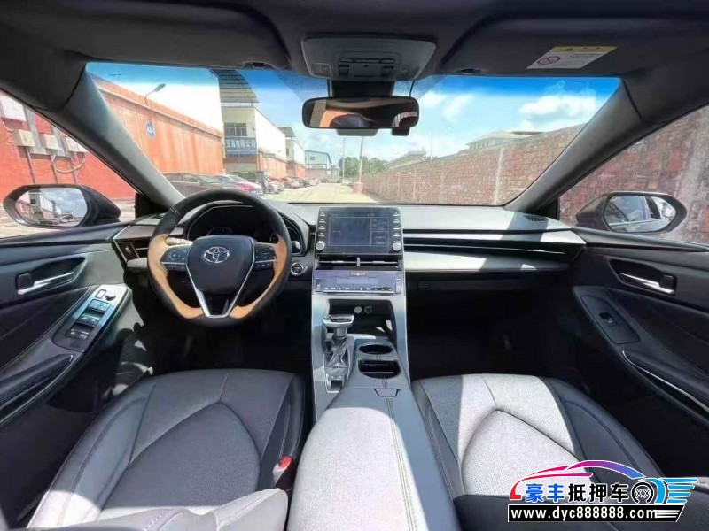 21年丰田亚洲龙轿车抵押车出售