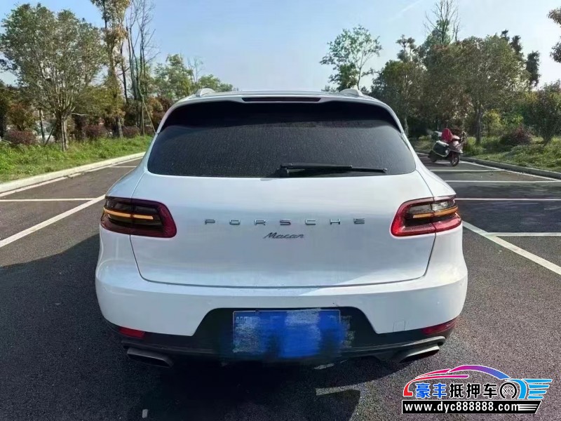 14年保时捷Macan迈凯轿车抵押车出售