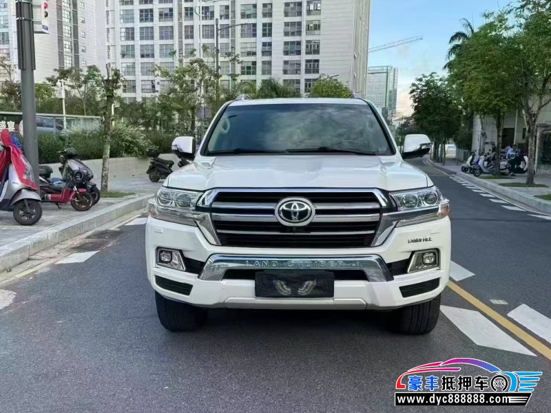 19年丰田兰德酷路泽（陆巡）轿车抵押车出售