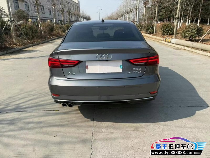 21年奥迪A3轿车抵押车出售