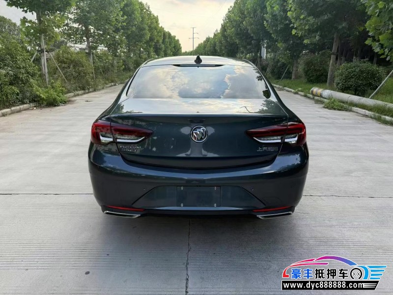 21年别克君威轿车抵押车出售