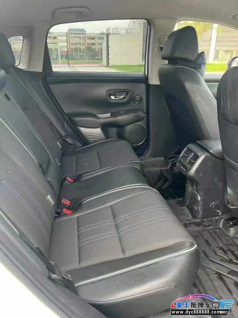 23年本田HR-V轿车抵押车出售