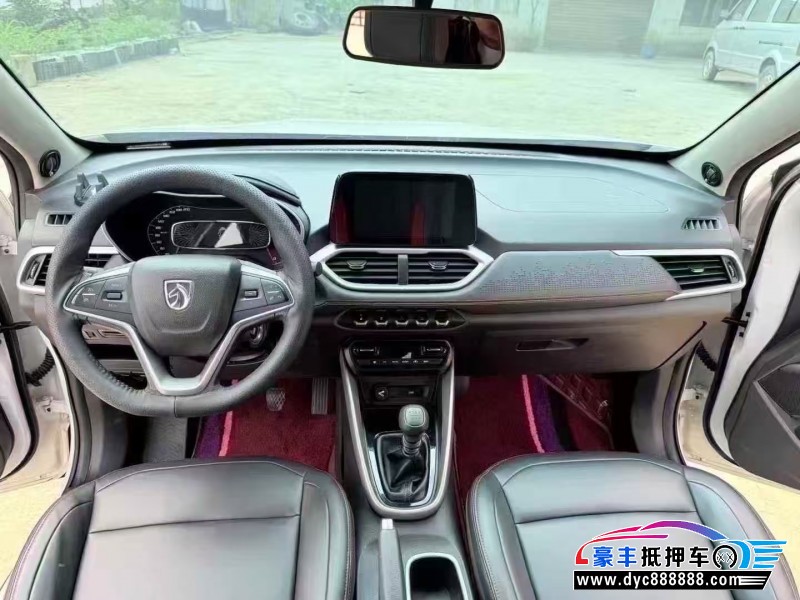 21年宝骏510轿车抵押车出售