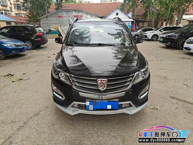 17年宝骏560轿车抵押车出售