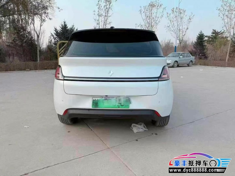 24年宝骏云朵轿车抵押车出售