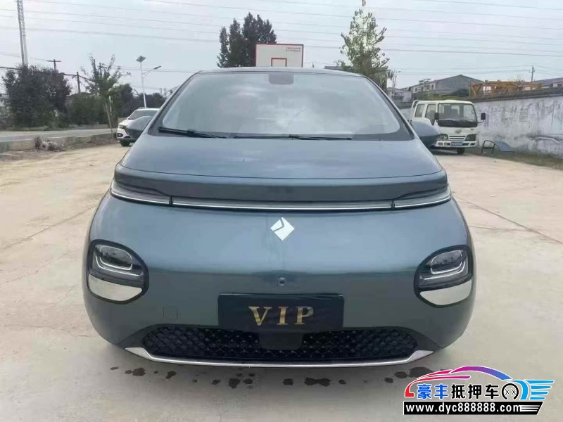 23年宝骏云朵轿车抵押车出售