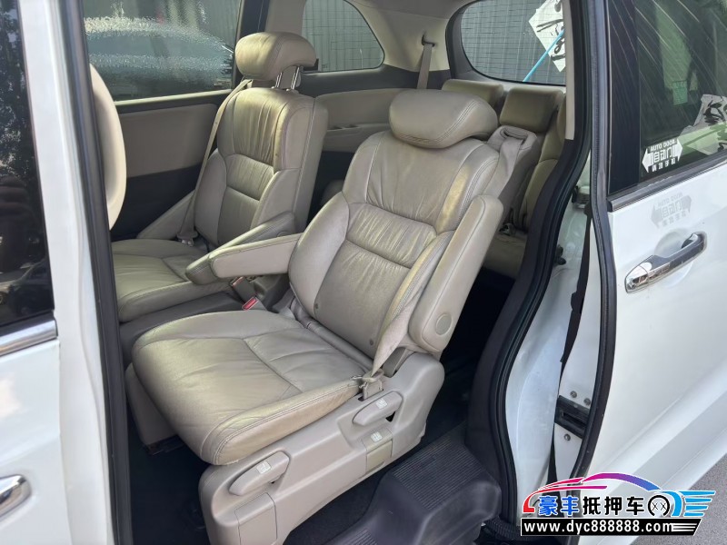 16年本田奥德赛轿车抵押车出售