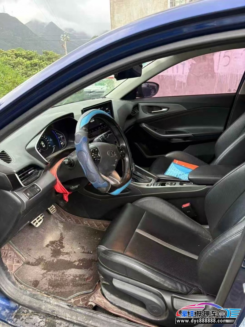 19年现代菲斯塔轿车抵押车出售