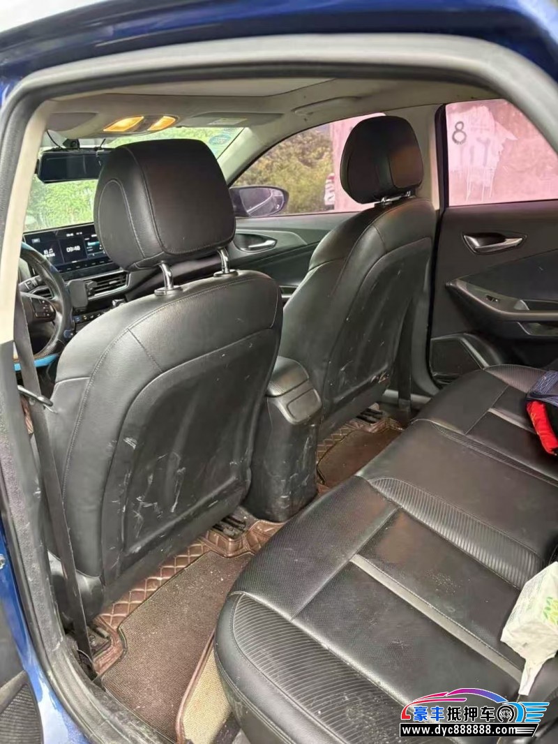 19年现代菲斯塔轿车抵押车出售