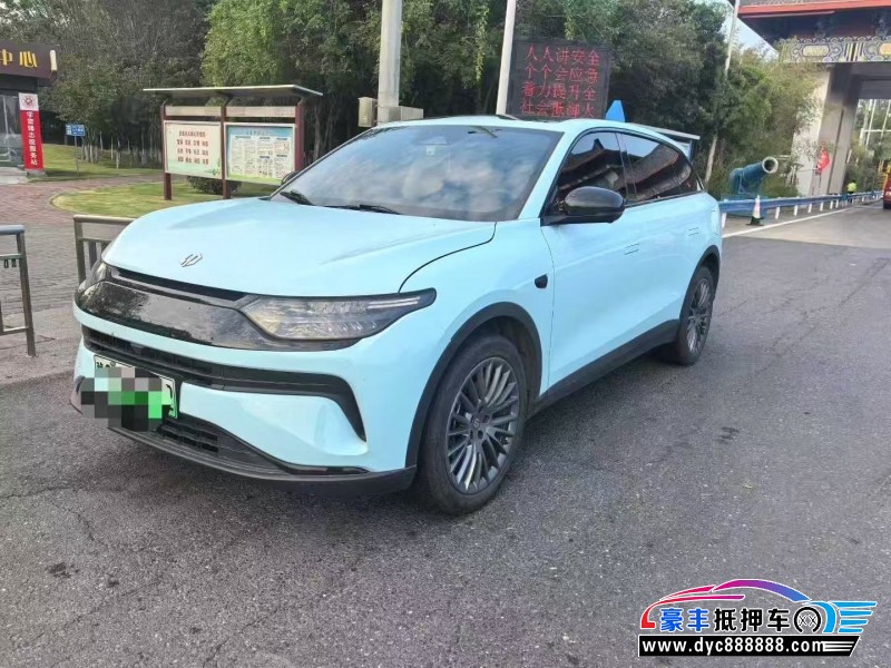 24年零跑C11轿车抵押车出售