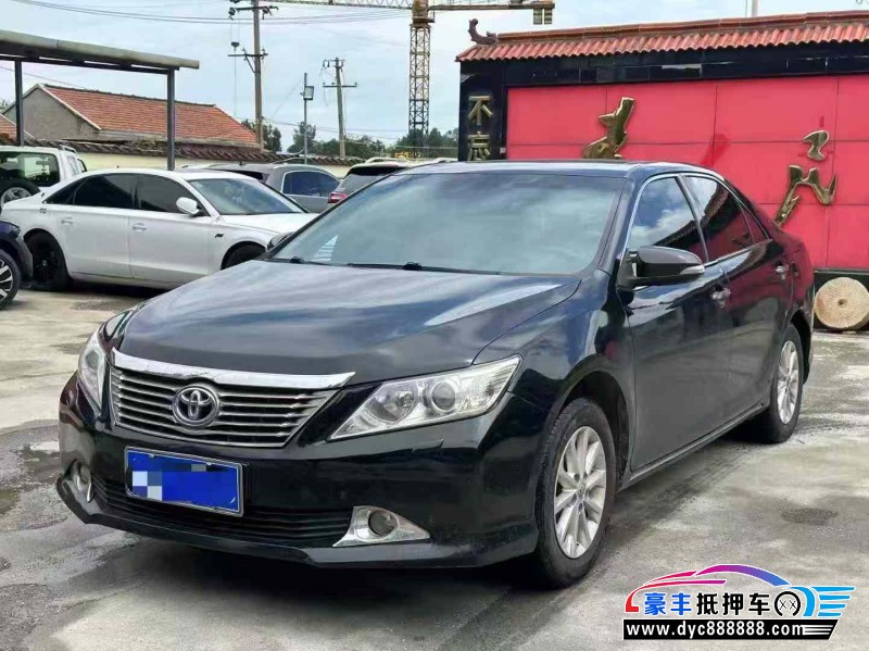 13年丰田凯美瑞轿车抵押车出售