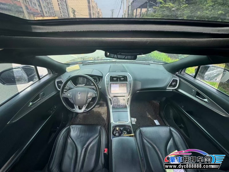 17年林肯MKC轿车抵押车出售