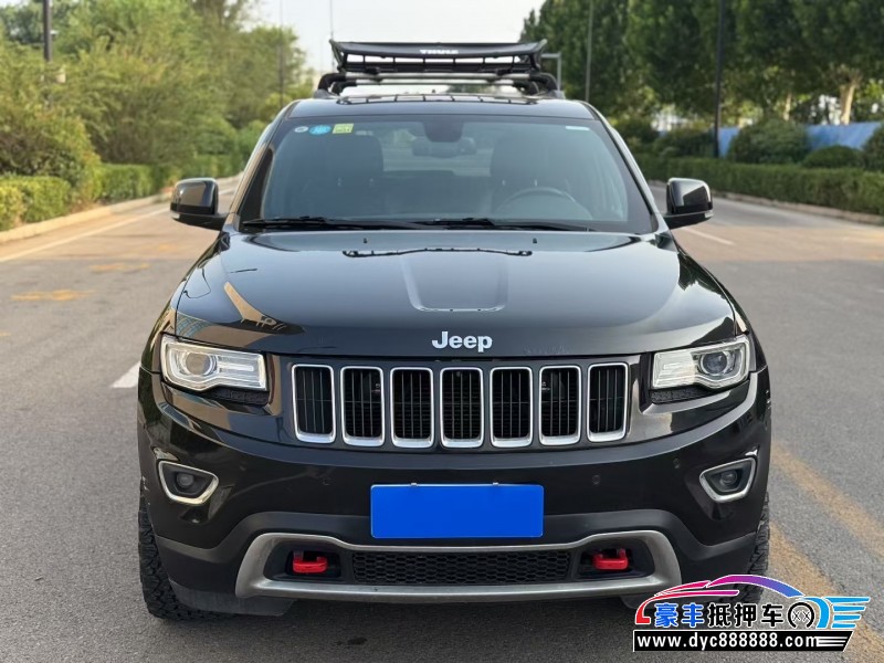 17年Jeep大切诺基轿车抵押车出售