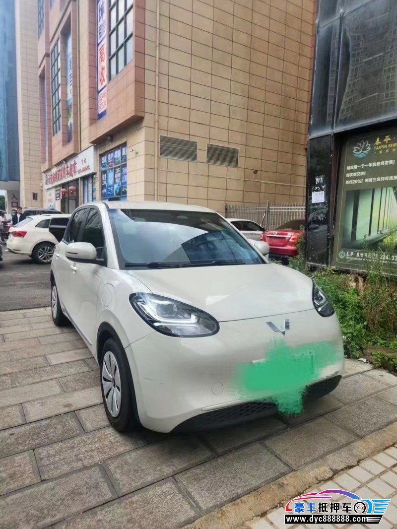 23年五菱缤果轿车抵押车出售