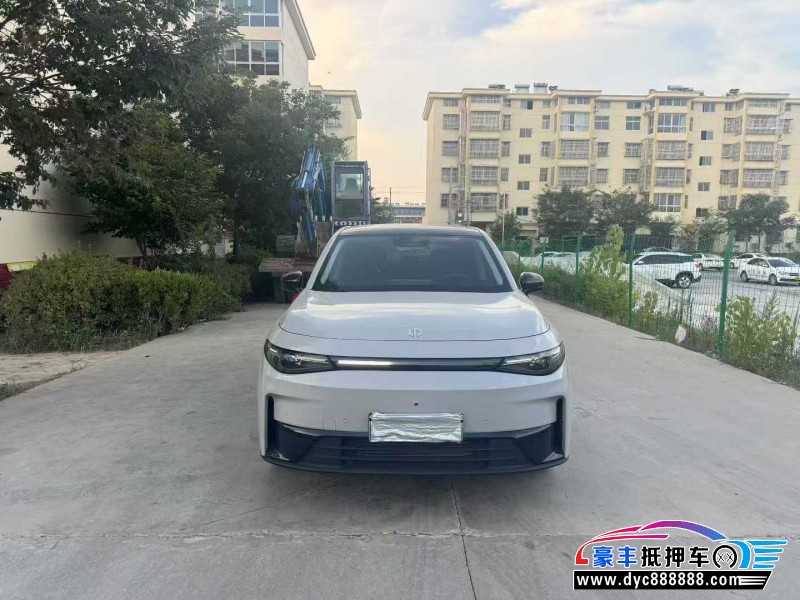 24年零跑C10轿车抵押车出售