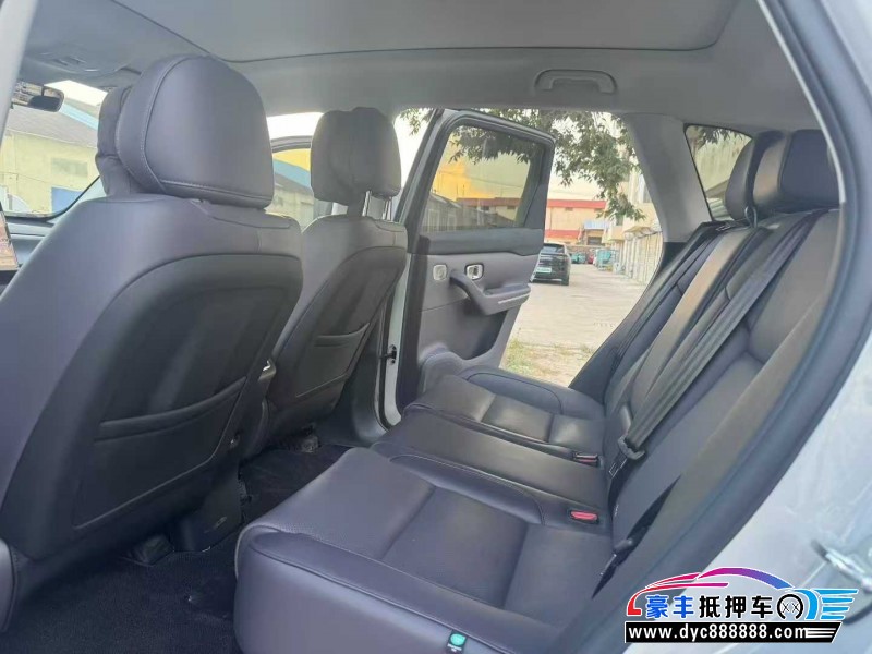 24年零跑C10轿车抵押车出售