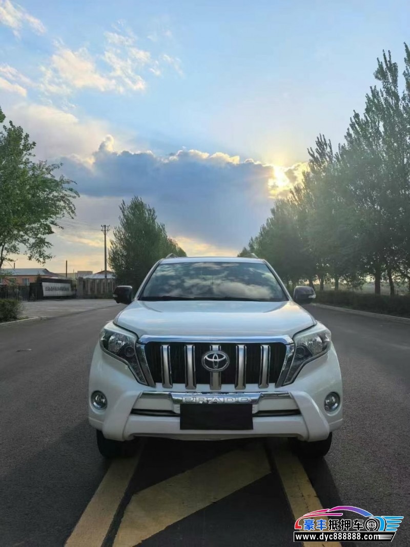 12年丰田普拉多（霸道）轿车抵押车出售