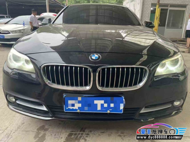 14年宝马5系轿车