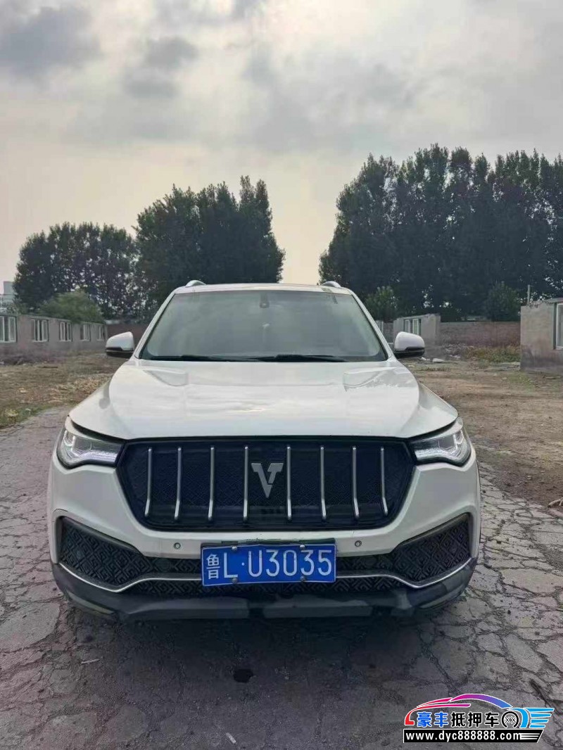 18年众泰T800轿车抵押车出售