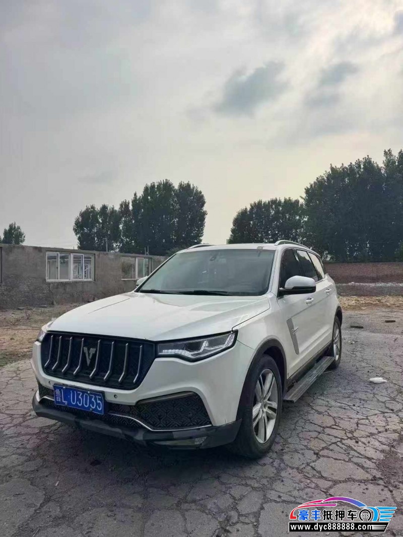 18年众泰T800轿车抵押车出售