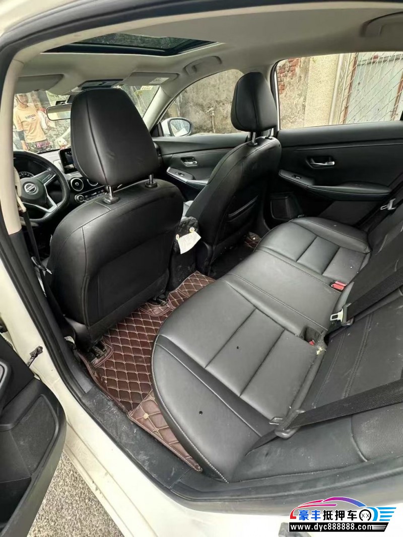 21年日产轩逸轿车抵押车出售