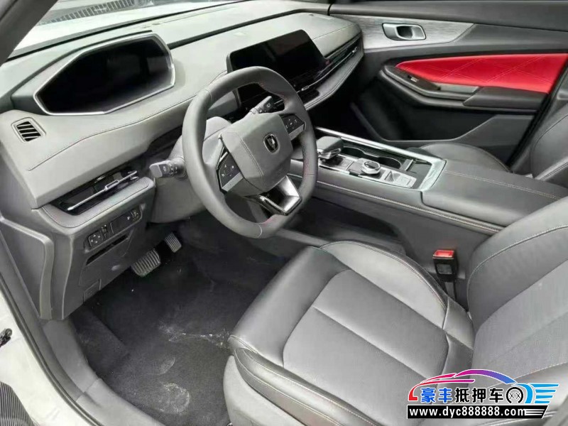 24年长安长安CS55轿车抵押车出售