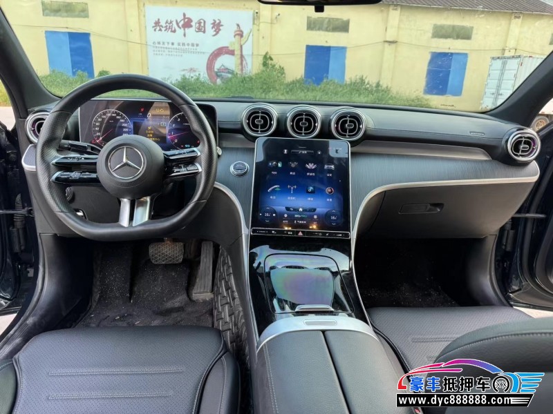 22年奔驰C轿车抵押车出售