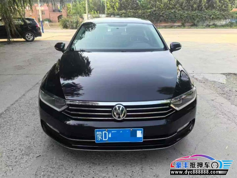 17年大众迈腾轿车抵押车出售