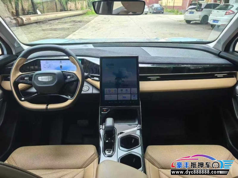 22年吉利博越轿车抵押车出售