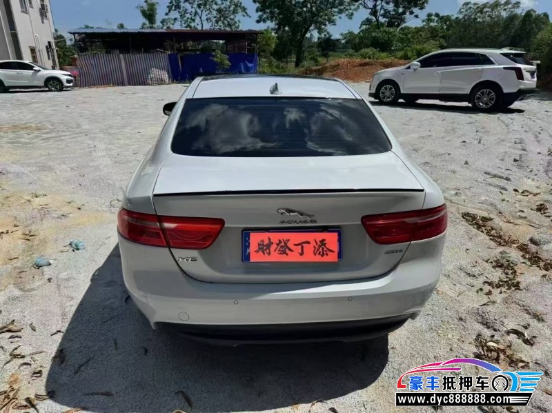 16年捷豹XE轿车抵押车出售