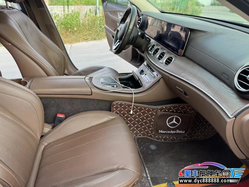 19年奔驰E轿车抵押车出售