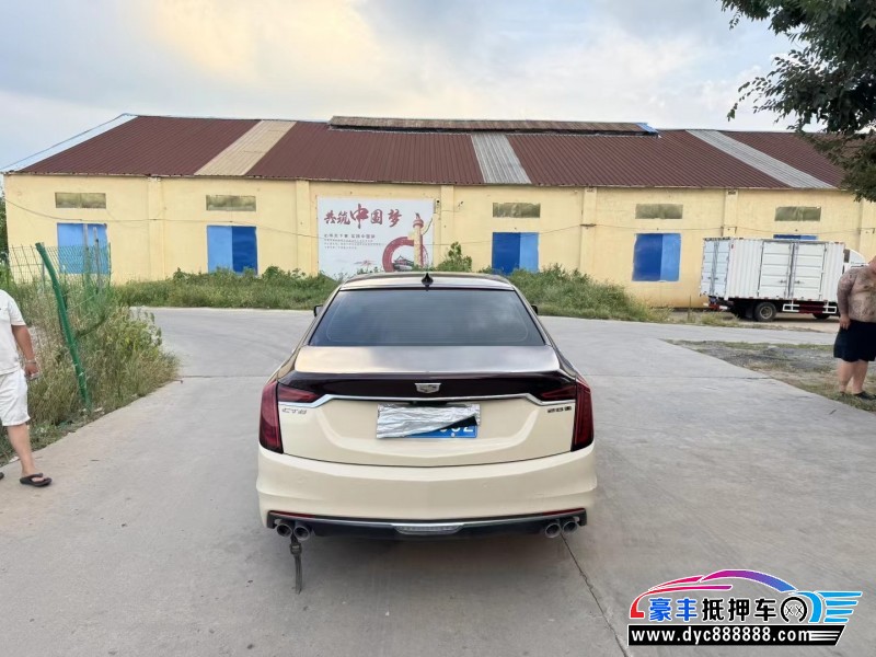 21年凯迪拉克CT6轿车抵押车出售