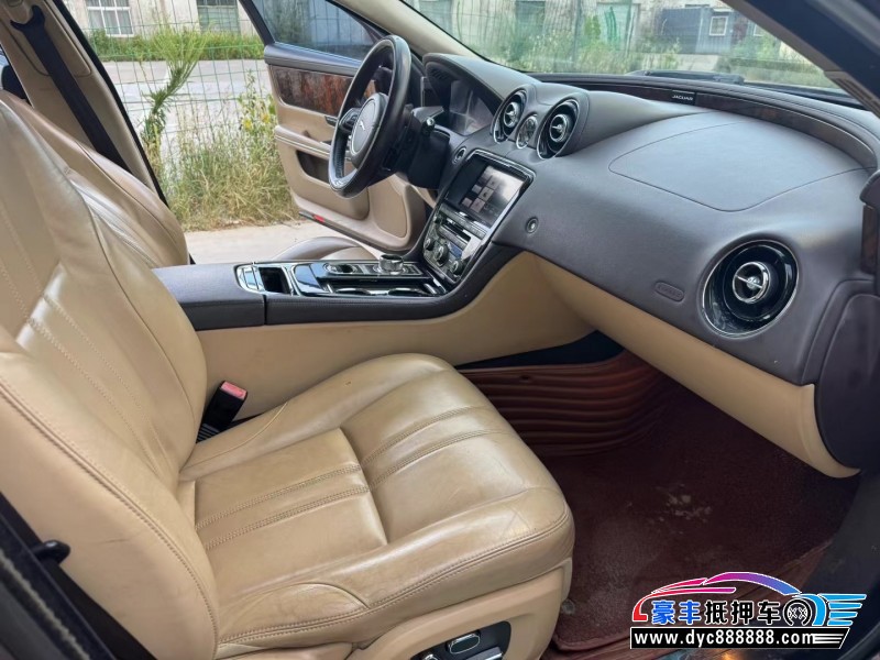 14年捷豹XJL轿车抵押车出售