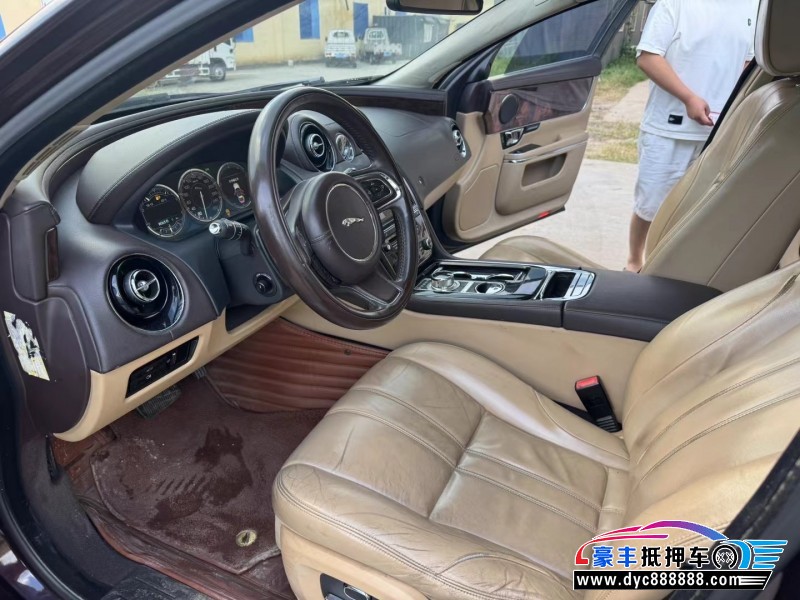 14年捷豹XJL轿车抵押车出售