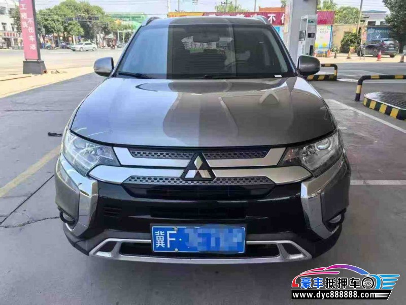 20年三菱欧蓝德轿车抵押车出售