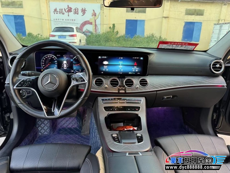 22年奔驰E轿车抵押车出售