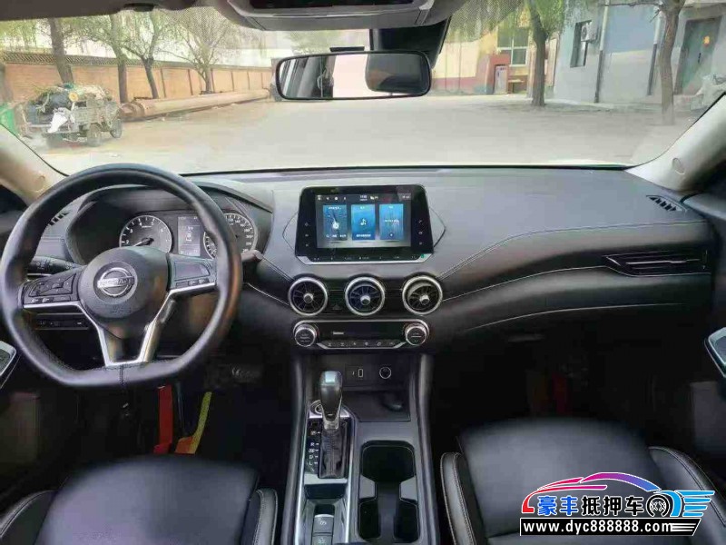 21年日产轩逸轿车抵押车出售