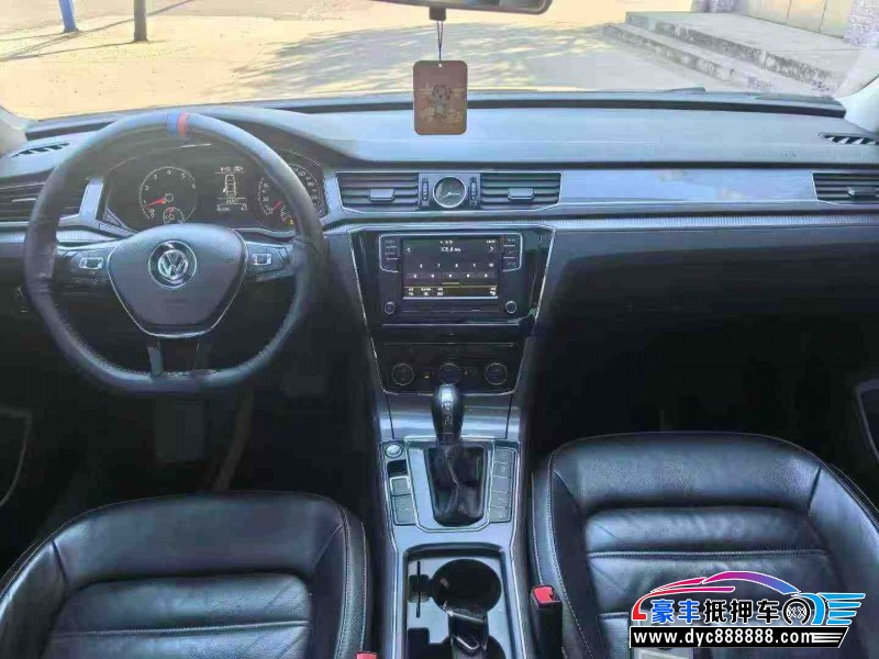 17年大众帕萨特轿车抵押车出售