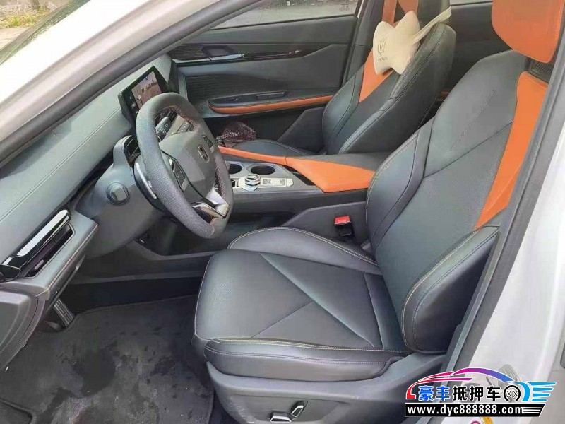 23年长安长安UNI轿车抵押车出售