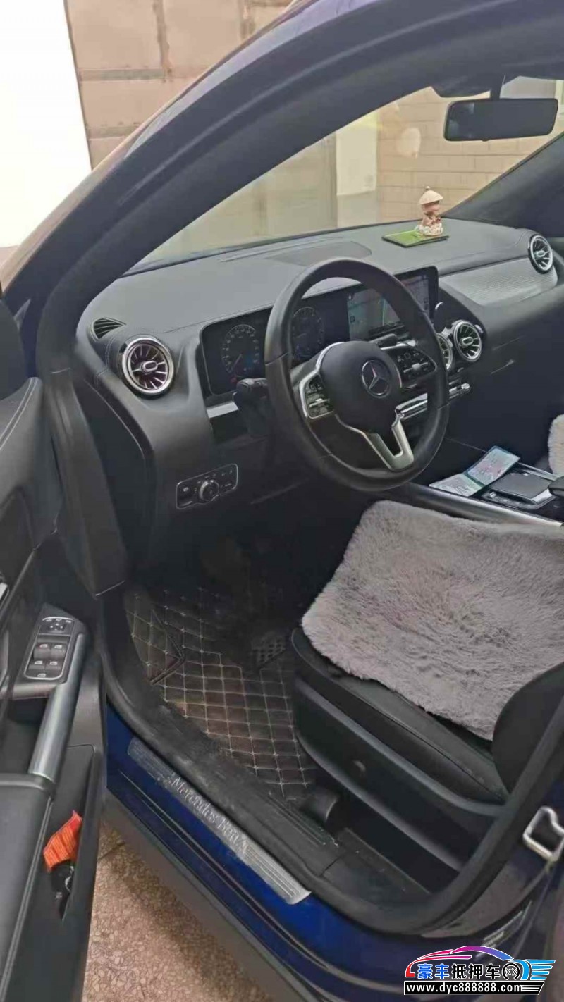 20年奔驰GLASUV抵押车出售