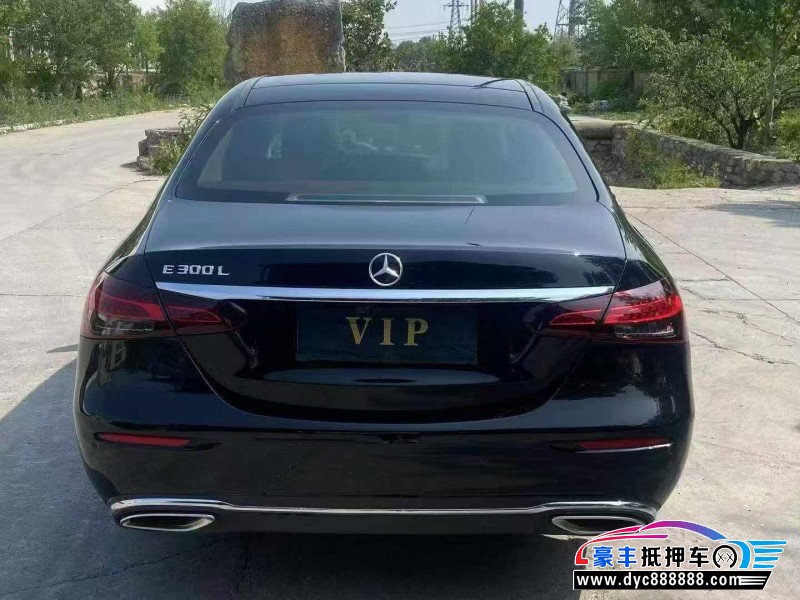 21年奔驰E轿车抵押车出售