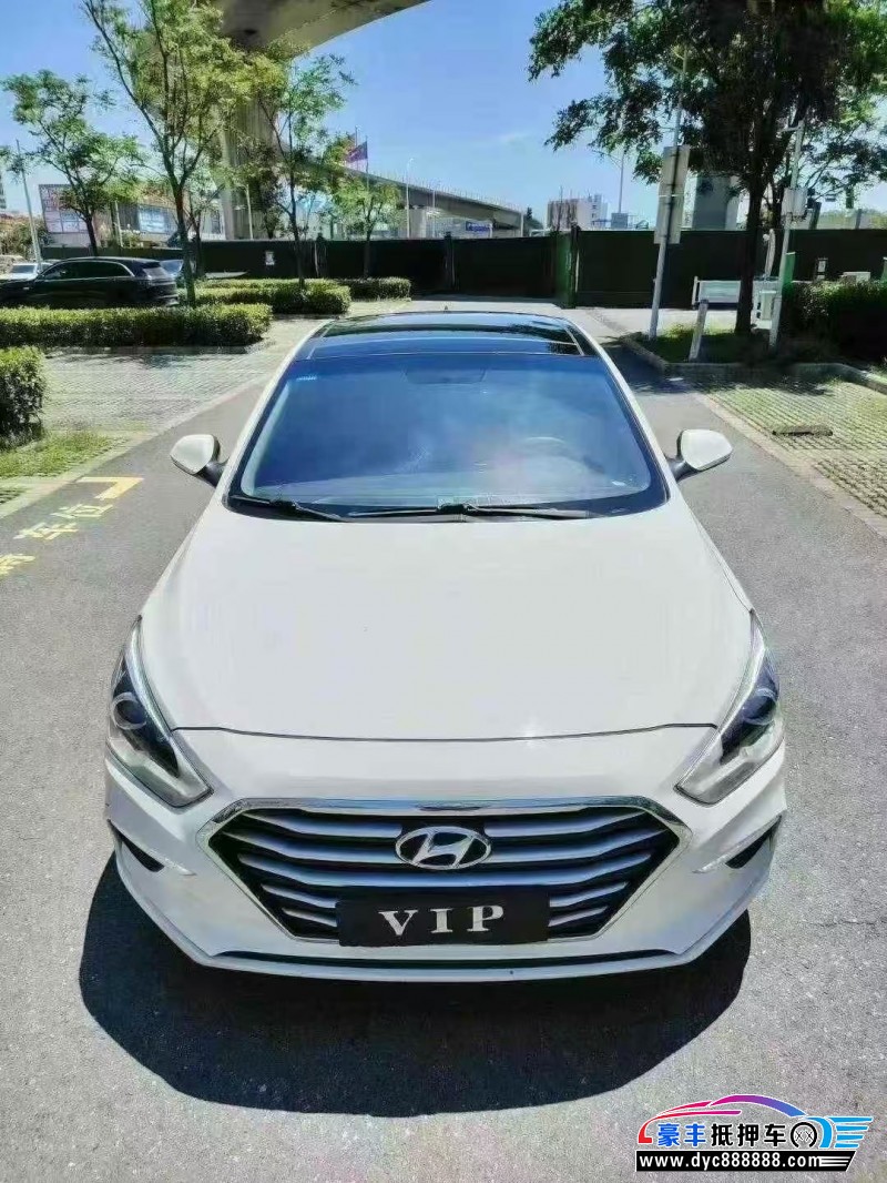 17年现代名图轿车抵押车出售