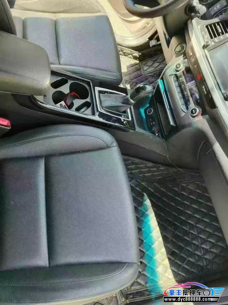 17年现代名图轿车抵押车出售