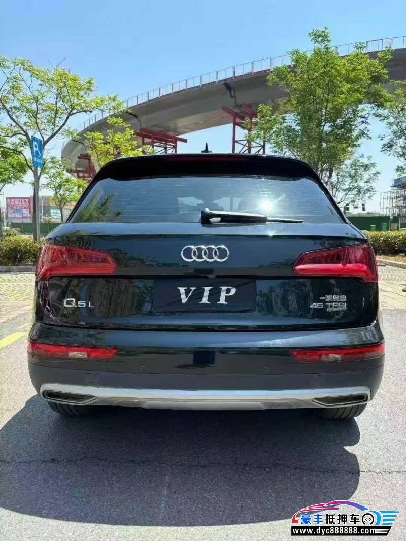 20年奥迪Q5SUV抵押车出售